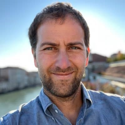 ジョシュ・モアラー